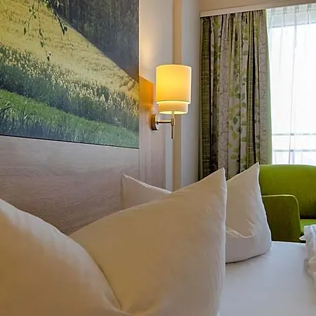 Garden Ξενοδοχείο 3*